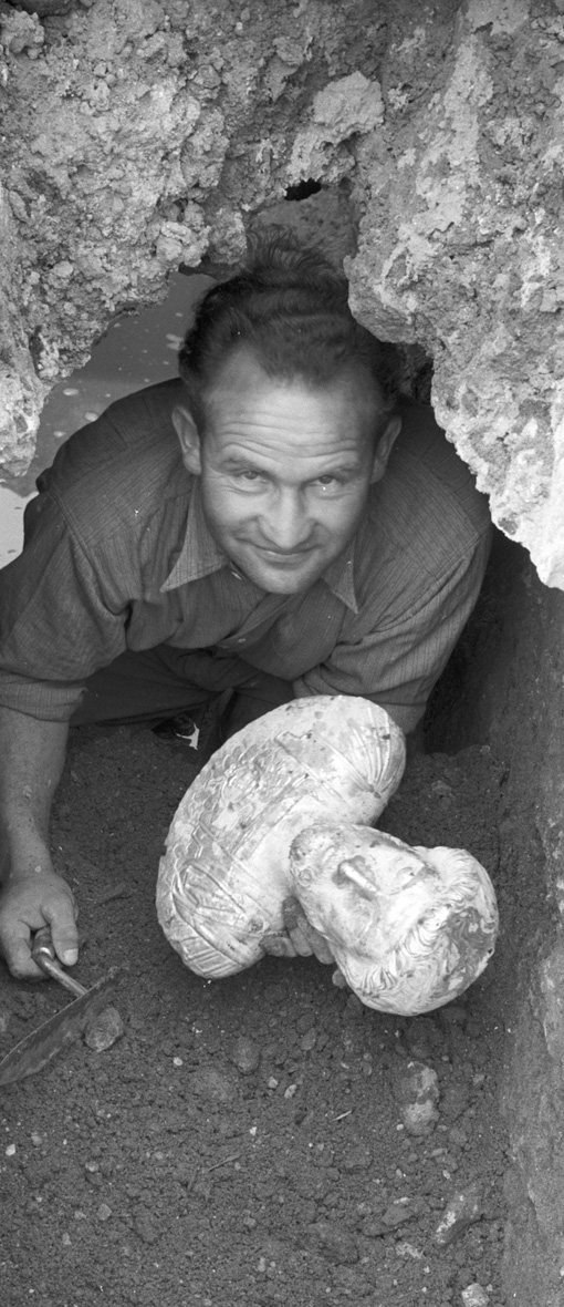 Avenches, découverte du buste d’or de Marc Aurèle en 1939 Avenches, découverte du buste d’or de Marc Aurèle en 1939